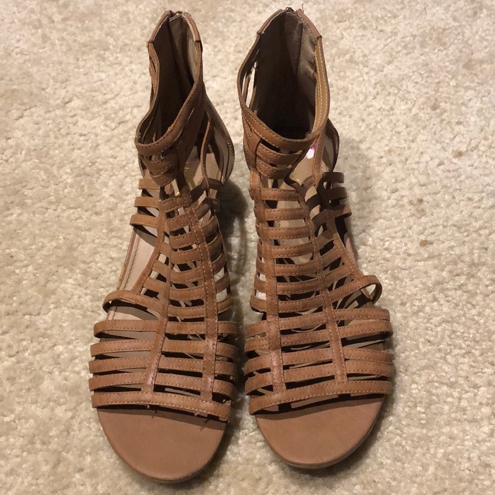 Franco Sarto Women’s Gladiator Wedge Sandal 8.5